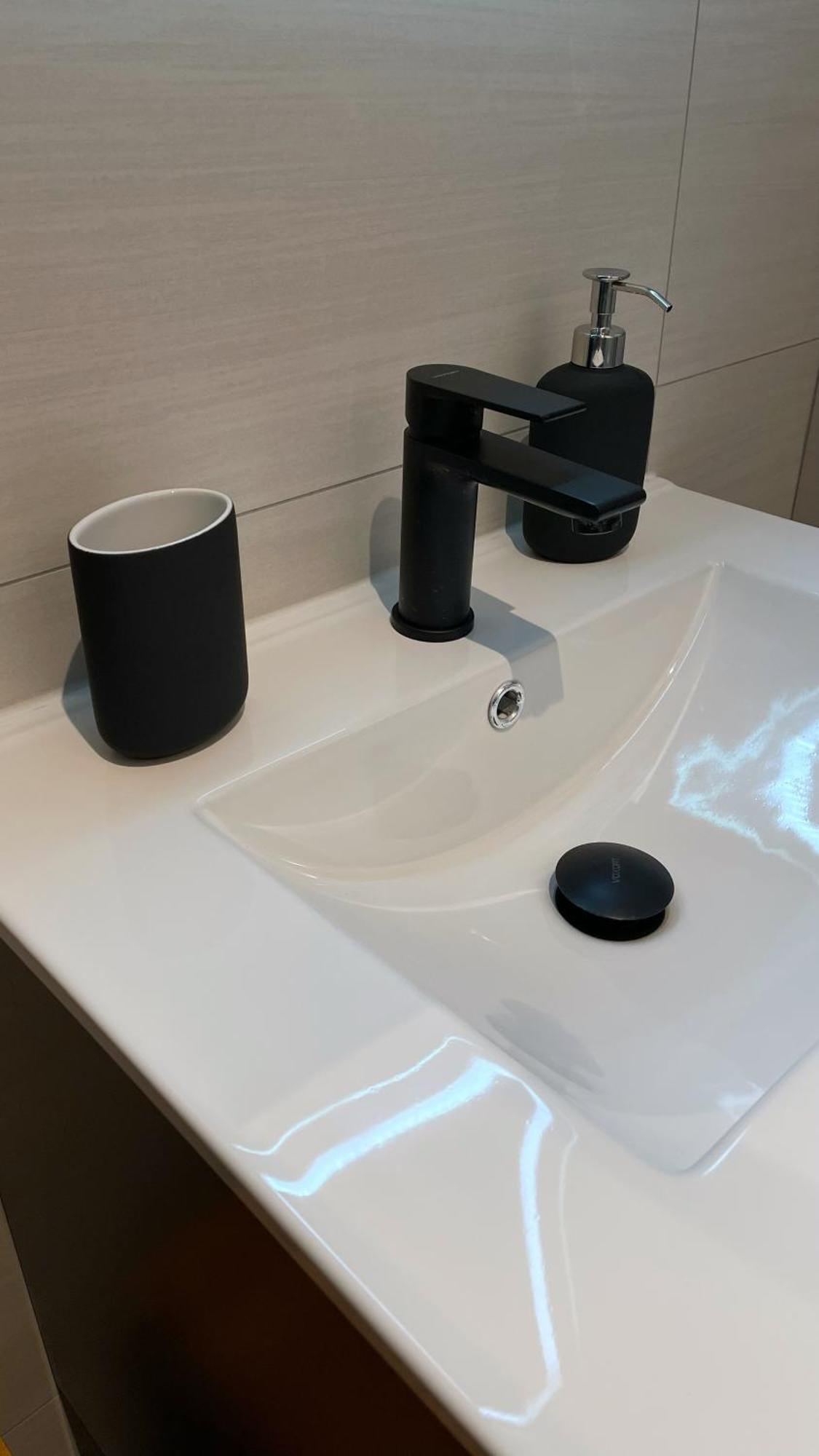 Roses Apartment Prijeten Apartma Za Dve Osebi 멘지스 외부 사진