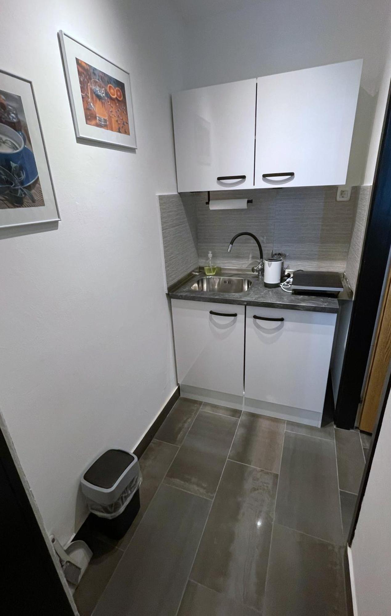 Roses Apartment Prijeten Apartma Za Dve Osebi 멘지스 외부 사진